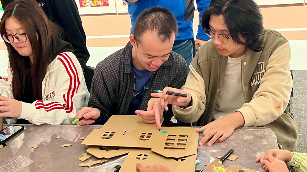 f3672f720f1c4ffabb725732761119b8.jpg f3672f720f1c4ffabb725732761119b8.jpg